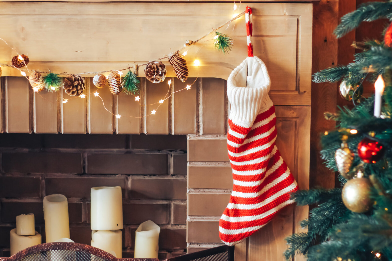 Christmas decorations on fireplace